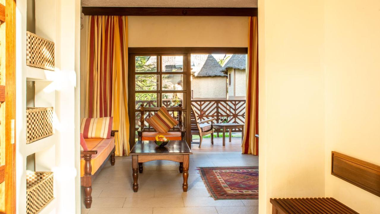 Neptune Village Beach Resort & Spa Galu Exterior foto